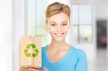 Image showing woman with recyclable box