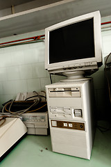 Image showing Old vintage computer in laboratory