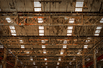 Image showing Interior of a vehicle repair station