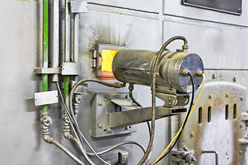 Image showing Industrial thermostat measuring the heat