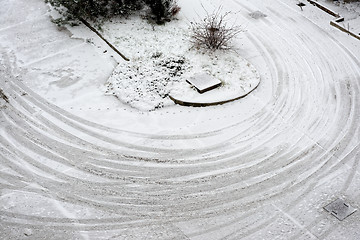 Image showing Tyre tracks on the road