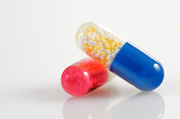 Image showing medicine drugs pills