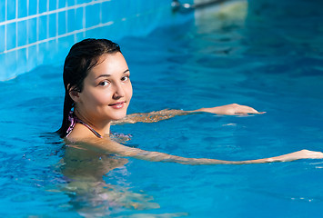 Image showing Attractive girl in swimming pool