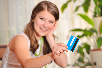 Image showing teen girl with blank credit card 