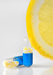 Image showing vitamin c pills