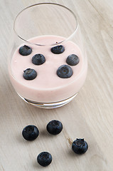 Image showing Yogurt with fresh blueberries