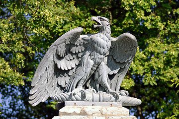 Image showing sculpture of eagle