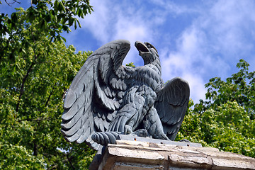 Image showing sculpture of eagle