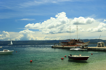 Image showing Boat anchorer on beach