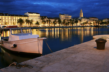 Image showing Split city by night