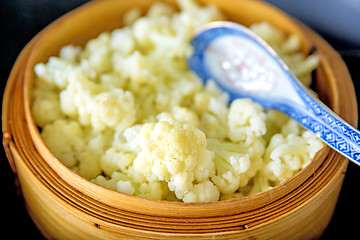 Image showing chinese steam basket with cauliflower