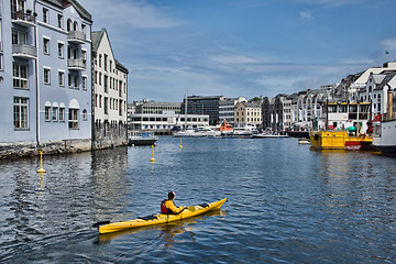 Image showing Brosundet Aalesund in kayak