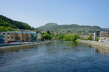 Image showing Suburb by the river