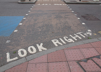 Image showing Look Right sign