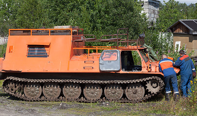 Image showing Tracked all-terrain vehicle to work on power lines