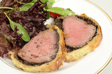 Image showing Beef wellington meal