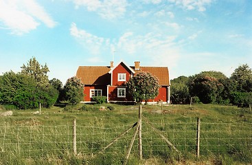 Image showing cottage