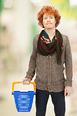 Image showing man with shopping cart