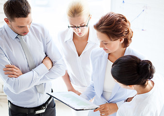 Image showing business team having discussion in office