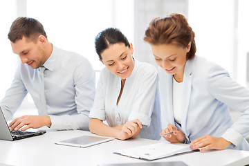 Image showing business team working in office