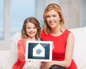 Image showing mother and daughter with tablet pc