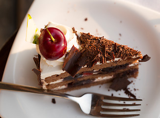 Image showing chocolate cake with cherries