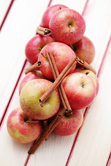 Image showing apples with cinnamon