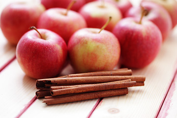 Image showing apples with cinnamon