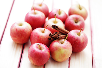 Image showing apples with cinnamon