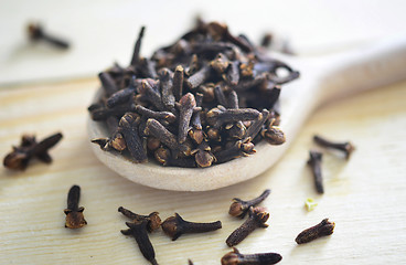 Image showing cloves