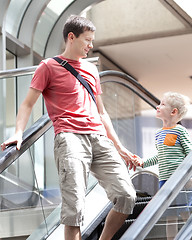 Image showing family at the airport