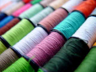 Image showing Colour thread