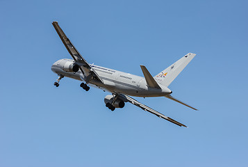 Image showing Boeing 757