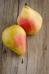 Image showing Pears in a old wooden table