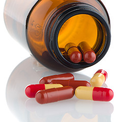 Image showing Pills from bottle