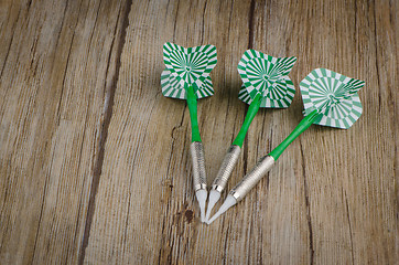 Image showing Three arrows darts