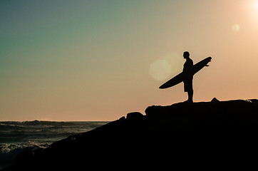 Image showing Surfer watching the waves