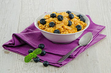 Image showing Cereal and blueberries