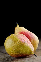 Image showing Pears in a old wooden table