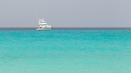 Image showing Side view of motor yacht