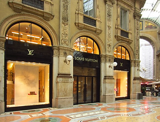 Image showing Louis Vuitton Store in Milan