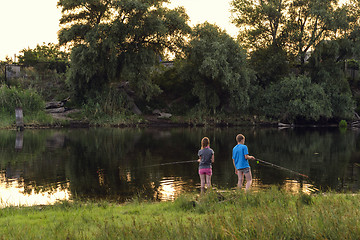 Image showing Kids fishing