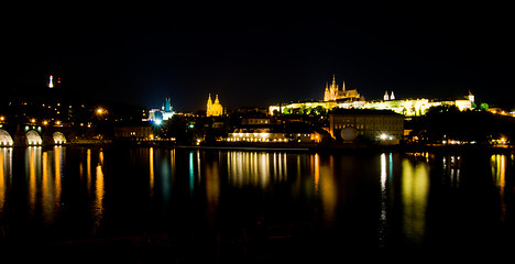 Image showing castle of Prague at night