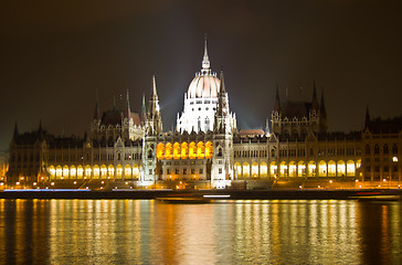 Image showing Budapest at night