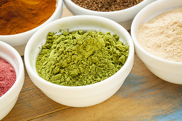 Image showing moringa leaf powder