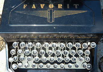 Image showing Vintage writing machine