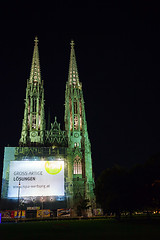 Image showing The Votive Church in Vienna at night time