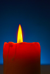 Image showing Close up of a burning candle