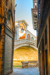 Image showing Rialto Bridge (Ponte Di Rialto) in Venice, Italy