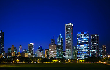 Image showing Downtown Chicago, IL in the evening